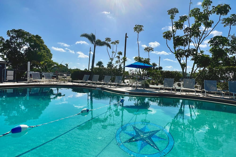 boutique hotels in Punta Gorda