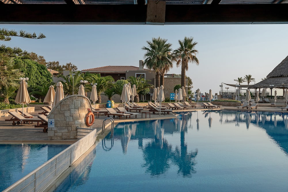 boutique hotels in West Crete