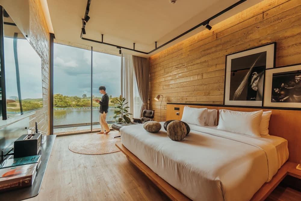 boutique hotels in River Kwai
