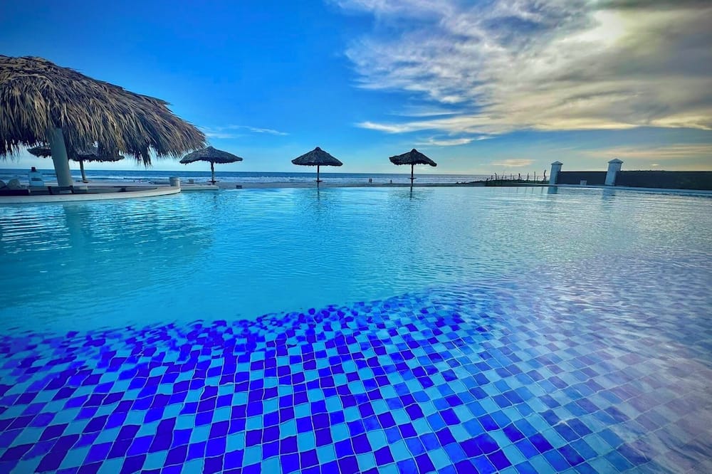 boutique hotels in San Salvador Department