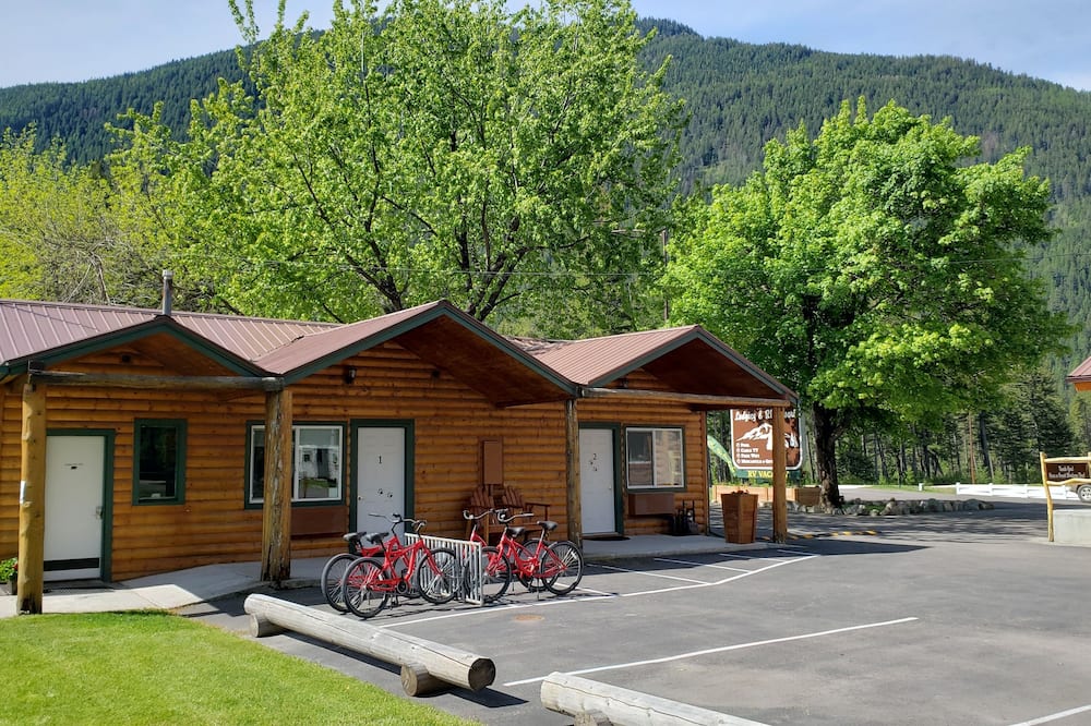 boutique hotels in Glacier National Park
