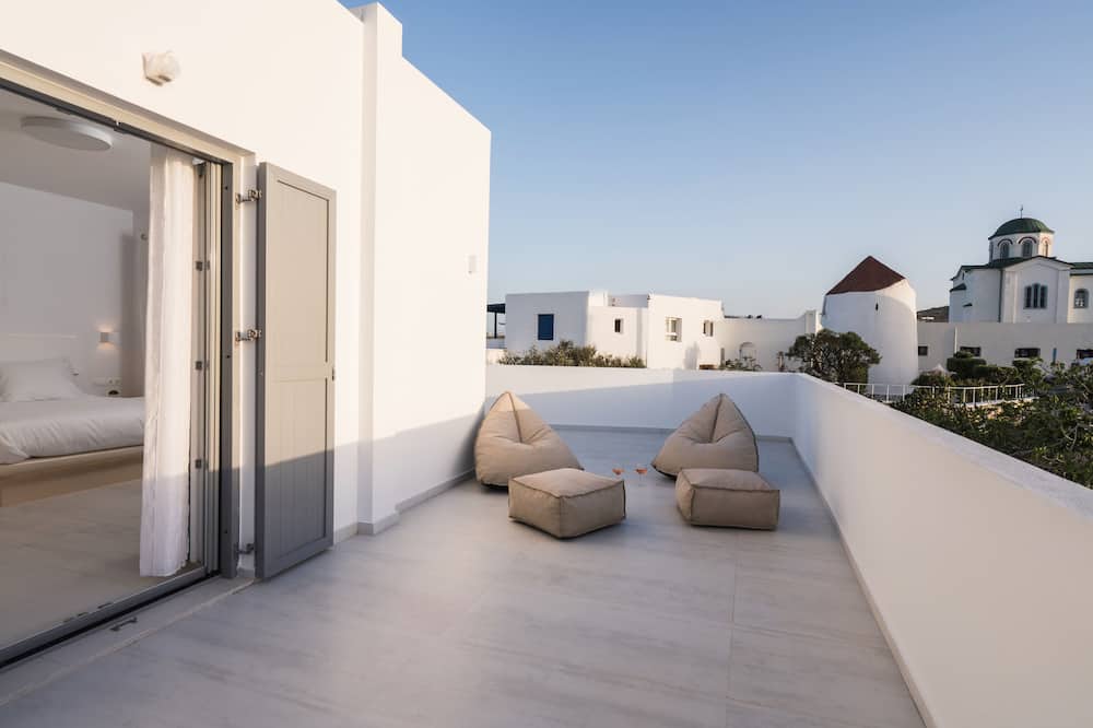 boutique hotels in Parikia