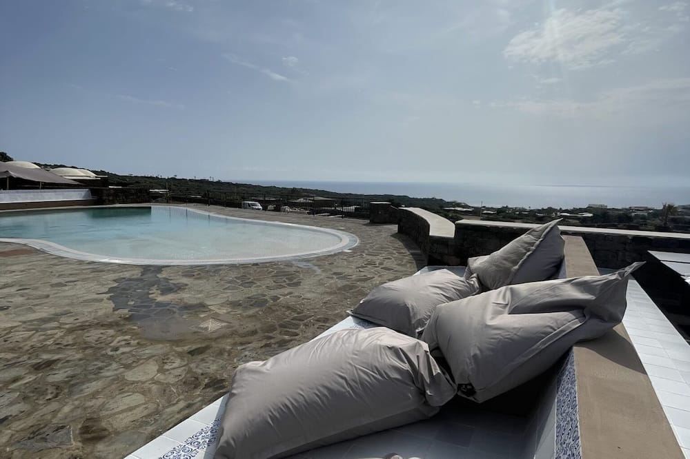 boutique hotels in Pantelleria