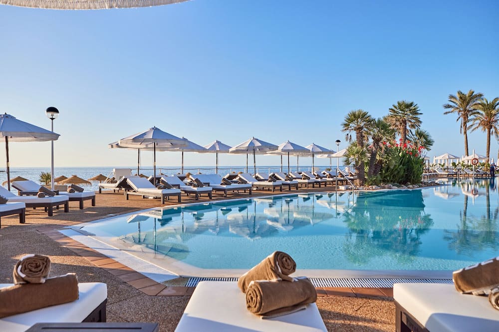 boutique hotels in Sant Lluis