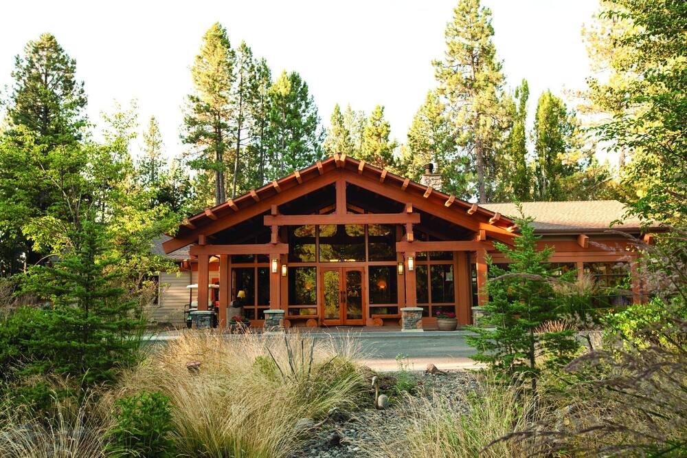 boutique hotels in Bend
