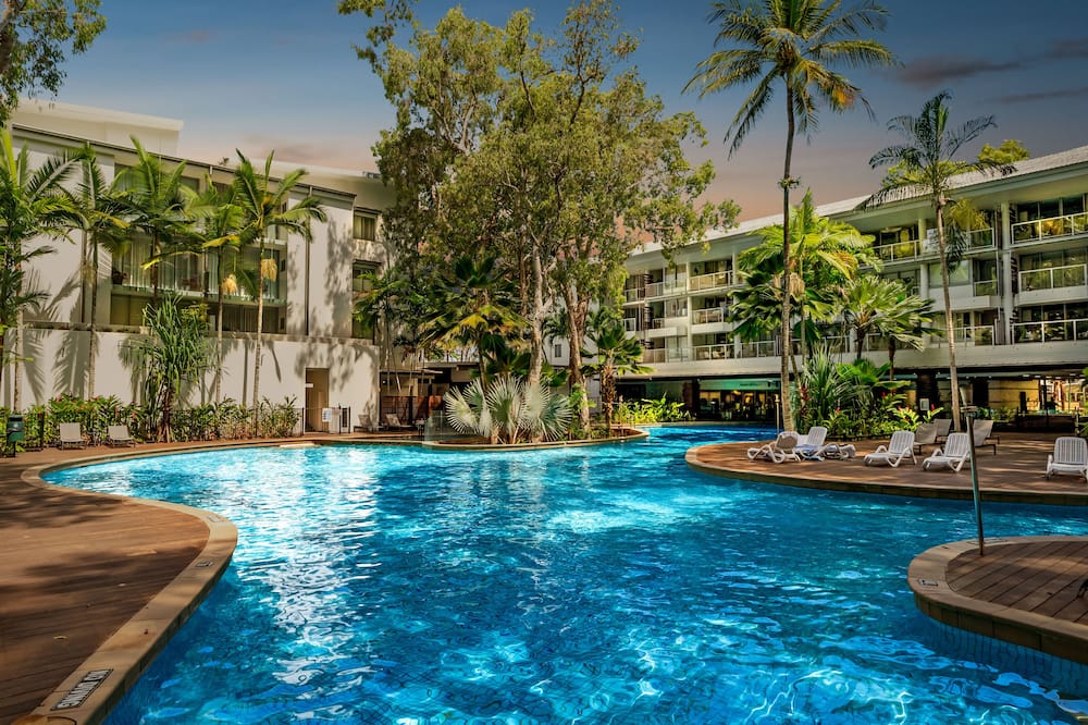 boutique hotels in Cairns Beaches