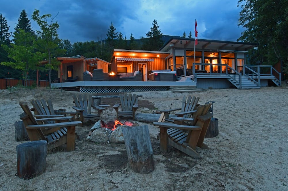 boutique hotels in Kootenay Rockies