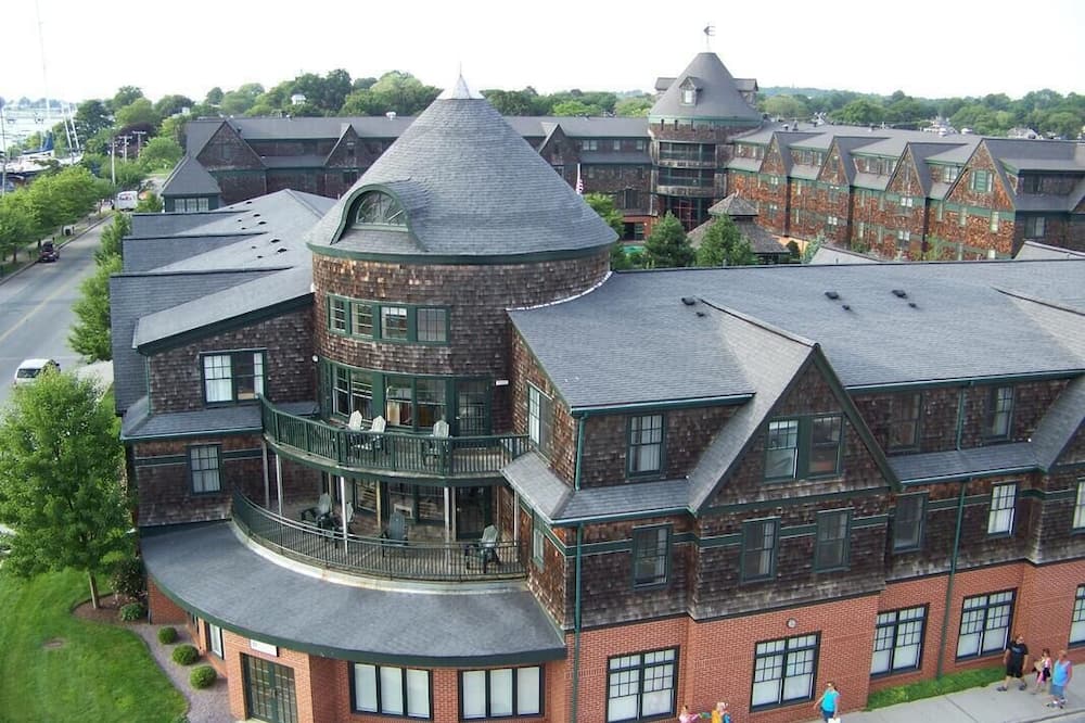 boutique hotels in Newport