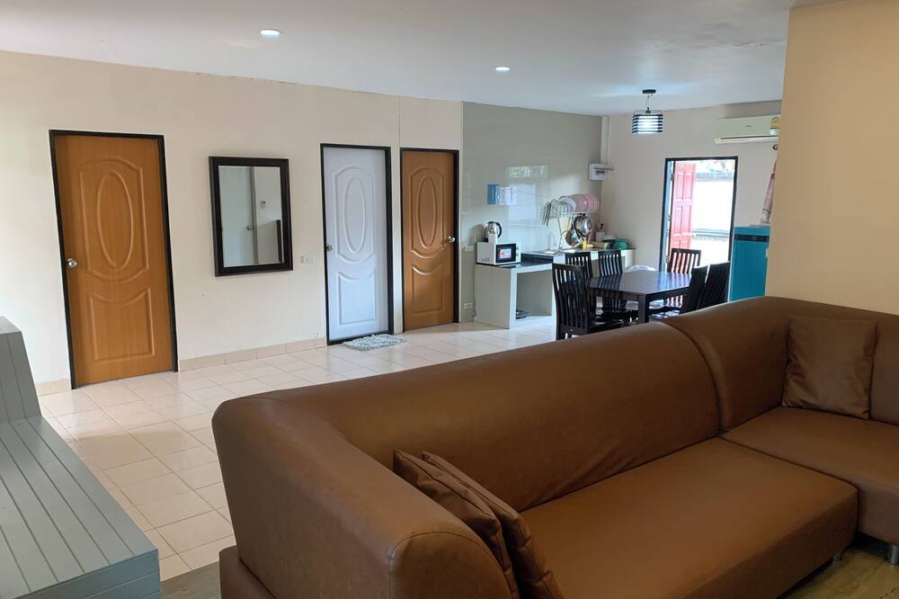 boutique hotels in Si Racha