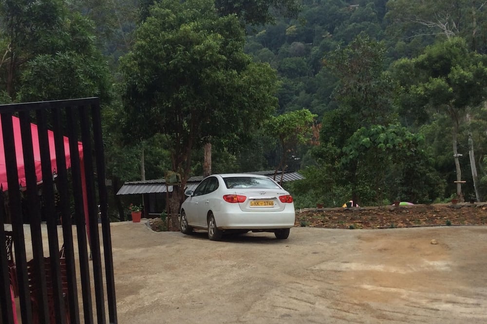 boutique hotels in Badulla District