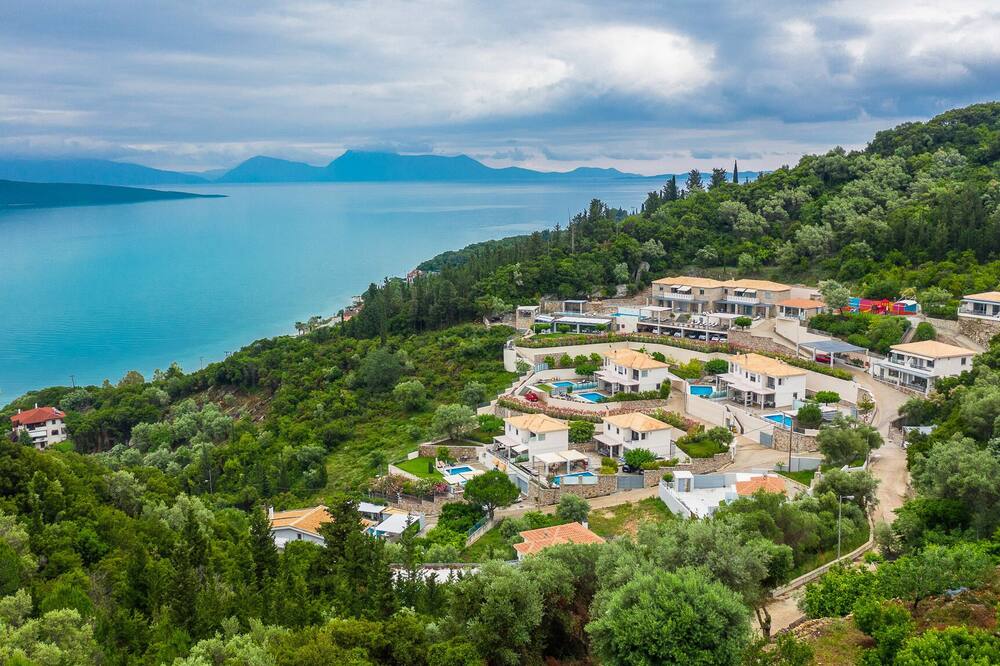 boutique hotels in Lygia