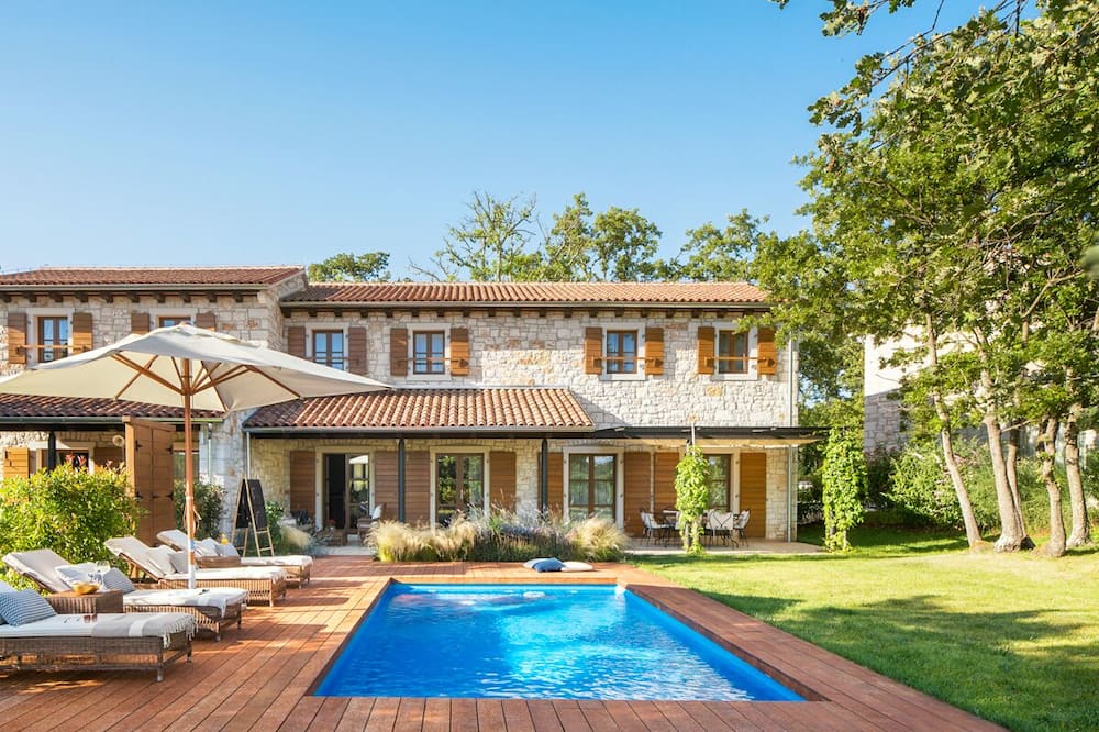 boutique hotels in Bale