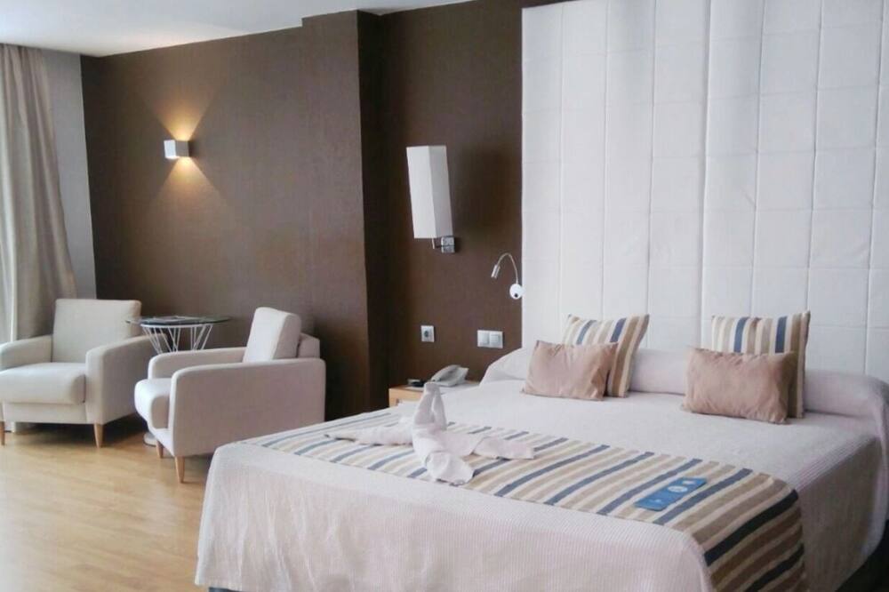 boutique hotels in Portinatx