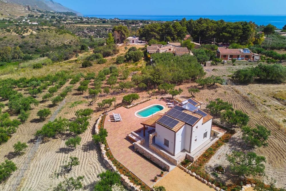 boutique hotels in Zingaro Nature Reserve